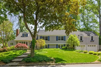 24 Thackeray Dr, Millburn, NJ 07078 - Photo 2