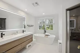 24 Thackeray Dr, Millburn, NJ 07078 - Photo 30