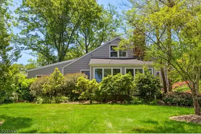 24 Thackeray Dr, Millburn, NJ 07078 - Photo 36