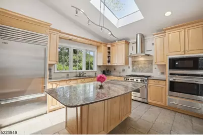 24 Thackeray Dr, Millburn, NJ 07078 - Photo 16