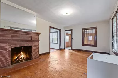 425 New Market Rd #2, Piscataway Township, NJ 08854 - Photo 4