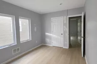 63 Huntington Terrace, Newark, NJ 07112 - Photo 6
