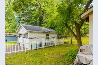 47 Boyden Pkwy, Maplewood, NJ 07040 - Photo 32