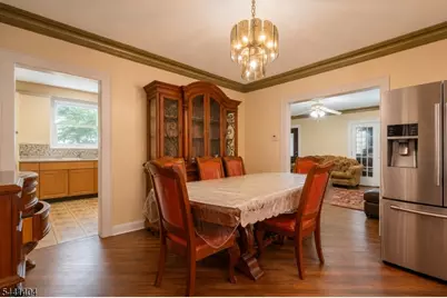47 Boyden Pkwy, Maplewood, NJ 07040 - Photo 6