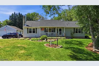 3 Countryside Rd, Knowlton Township, NJ 07832 - Photo 2