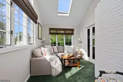 7 Birdseye Gln, Verona, NJ 07044 - Photo 18