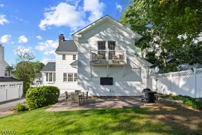 7 Birdseye Gln, Verona, NJ 07044 - Photo 44