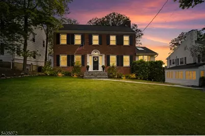 7 Birdseye Gln, Verona, NJ 07044 - Photo 50