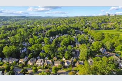 7 Birdseye Gln, Verona, NJ 07044 - Photo 48