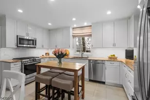 7 Birdseye Glen, Verona, NJ 07044 - Photo 10