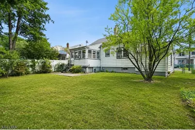727 Palisade Rd, Union Township, NJ 07083 - Photo 26