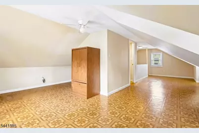 727 Palisade Rd, Union Township, NJ 07083 - Photo 24