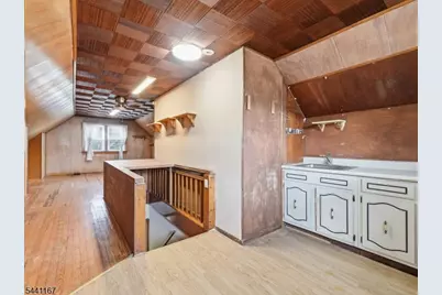 95 Sycamore Ave, Livingston, NJ 07039 - Photo 10