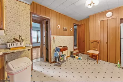 101 Reid Ave, Passaic, NJ 07055 - Photo 8