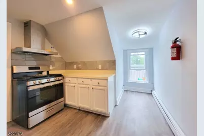30 Fulton St #3, Montclair, NJ 07042 - Photo 8