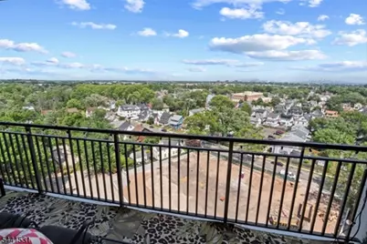 60 Parkway Dr, East Orange, NJ 07017 - Photo 22