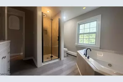 61 East Ave, Washington Township, NJ 07853 - Photo 14