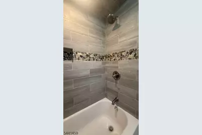 61 East Ave, Washington Township, NJ 07853 - Photo 10