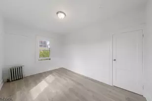 714 Chandler Ave, Linden, NJ 07036 - Photo 14