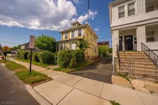 714 Chandler Ave, Linden, NJ 07036 - Photo 20