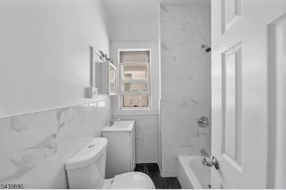 714 Chandler Ave, Linden, NJ 07036 - Photo 18