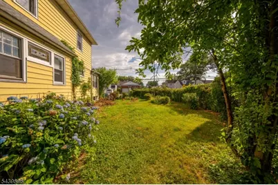 714 Chandler Ave, Linden, NJ 07036 - Photo 24