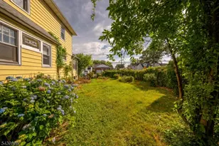 714 Chandler Ave, Linden, NJ 07036 - Photo 24