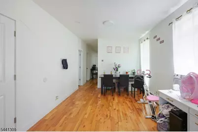 617 Court St, Elizabeth, NJ 07206 - Photo 10