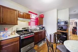617 Court St, Elizabeth, NJ 07206 - Photo 30