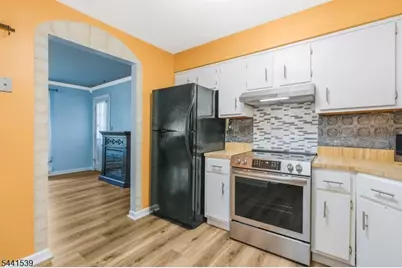 74 Farm Rd #E, Hillsborough Township, NJ 08844 - Photo 8