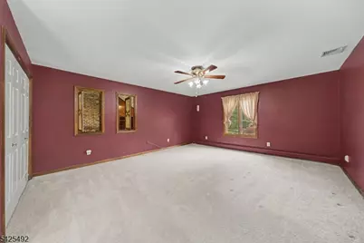 4 Unneberg Ave, Roxbury Township, NJ 07876 - Photo 18