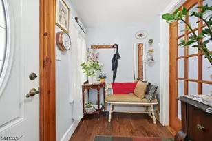 207 Buchanan St, Linden, NJ 07036 - Photo 2