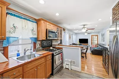 207 Buchanan St, Linden, NJ 07036 - Photo 8