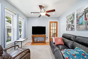 207 Buchanan St, Linden, NJ 07036 - Photo 4