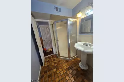 115 Oak St, Old Bridge Township, NJ 08857 - Photo 18