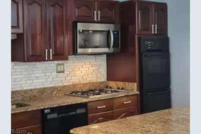 115 Oak St, Old Bridge Township, NJ 08857 - Photo 8