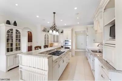 9 Pitney Dr, Mendham Township, NJ 07945 - Photo 6