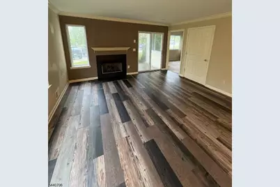 122 Falcon Ridge Way #2, Hamburg, NJ 07419 - Photo 2