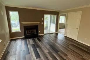 122 Falcon Ridge Way, Hamburg, NJ 07419 - Photo 2