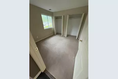 122 Falcon Ridge Way #2, Hamburg, NJ 07419 - Photo 4