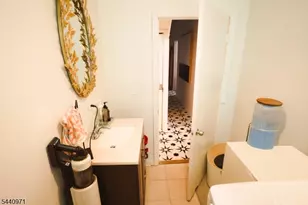 161 Milford Ave, Newark, NJ 07108 - Photo 10