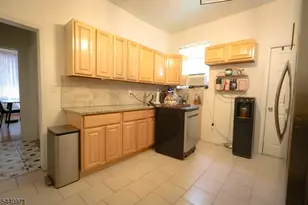 161 Milford Ave, Newark, NJ 07108 - Photo 8
