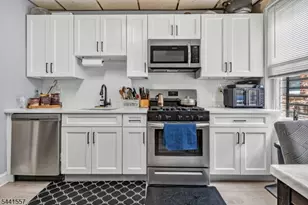 447 Paulison Ave, Passaic, NJ 07055 - Photo 22