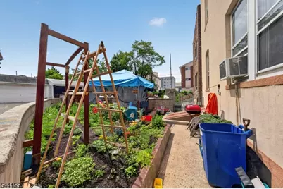 447 Paulison Ave, Passaic, NJ 07055 - Photo 8
