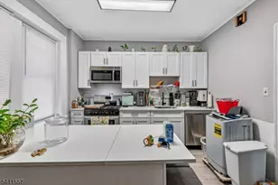 447 Paulison Ave, Passaic, NJ 07055 - Photo 8