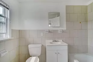 143 Huntington Terrace, Newark, NJ 07112 - Photo 12