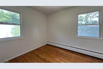 43 Conforti Ave #86, West Orange Township, NJ 07052 - Photo 4