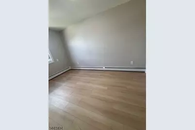 22 Somme St, Newark, NJ 07105 - Photo 2