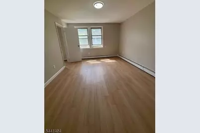 22 Somme St, Newark, NJ 07105 - Photo 1
