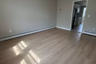 22 Somme St, Newark, NJ 07105 - Photo 4
